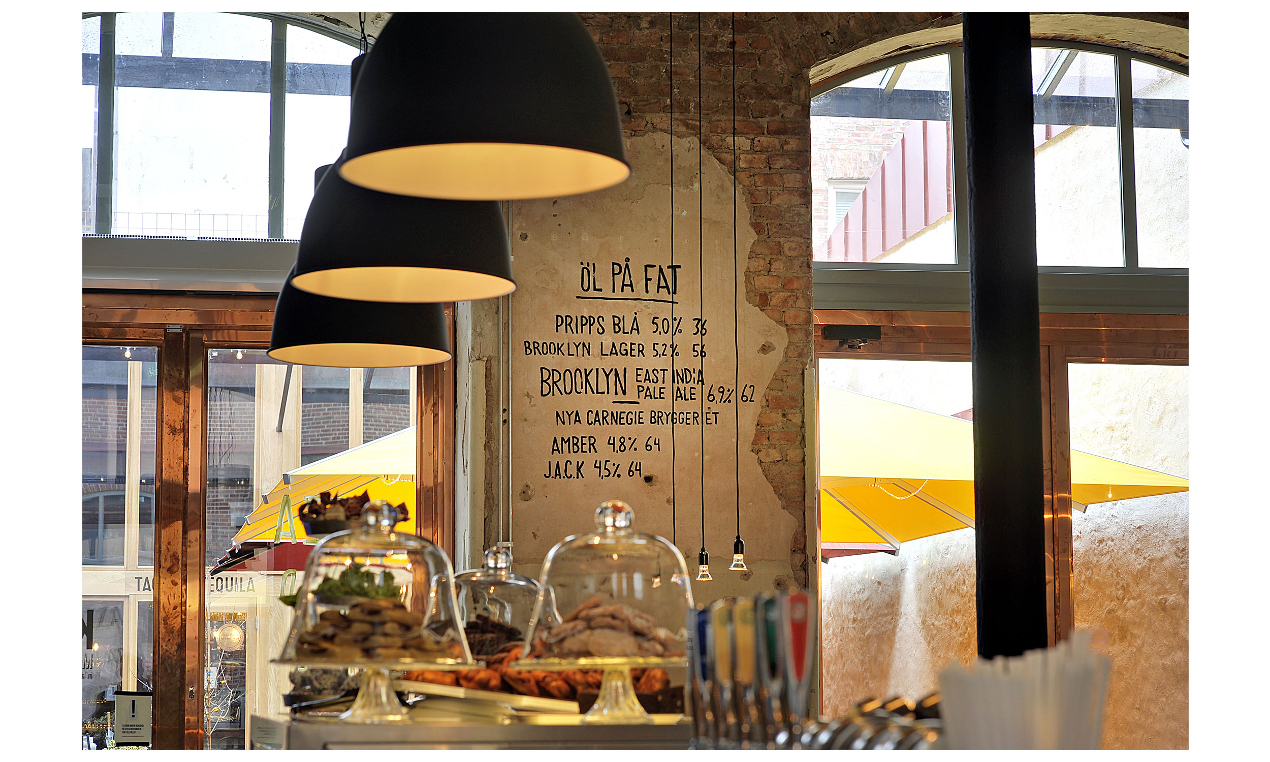 main_office_kafe_magasinet_dsc0913-_dsc0915_bar