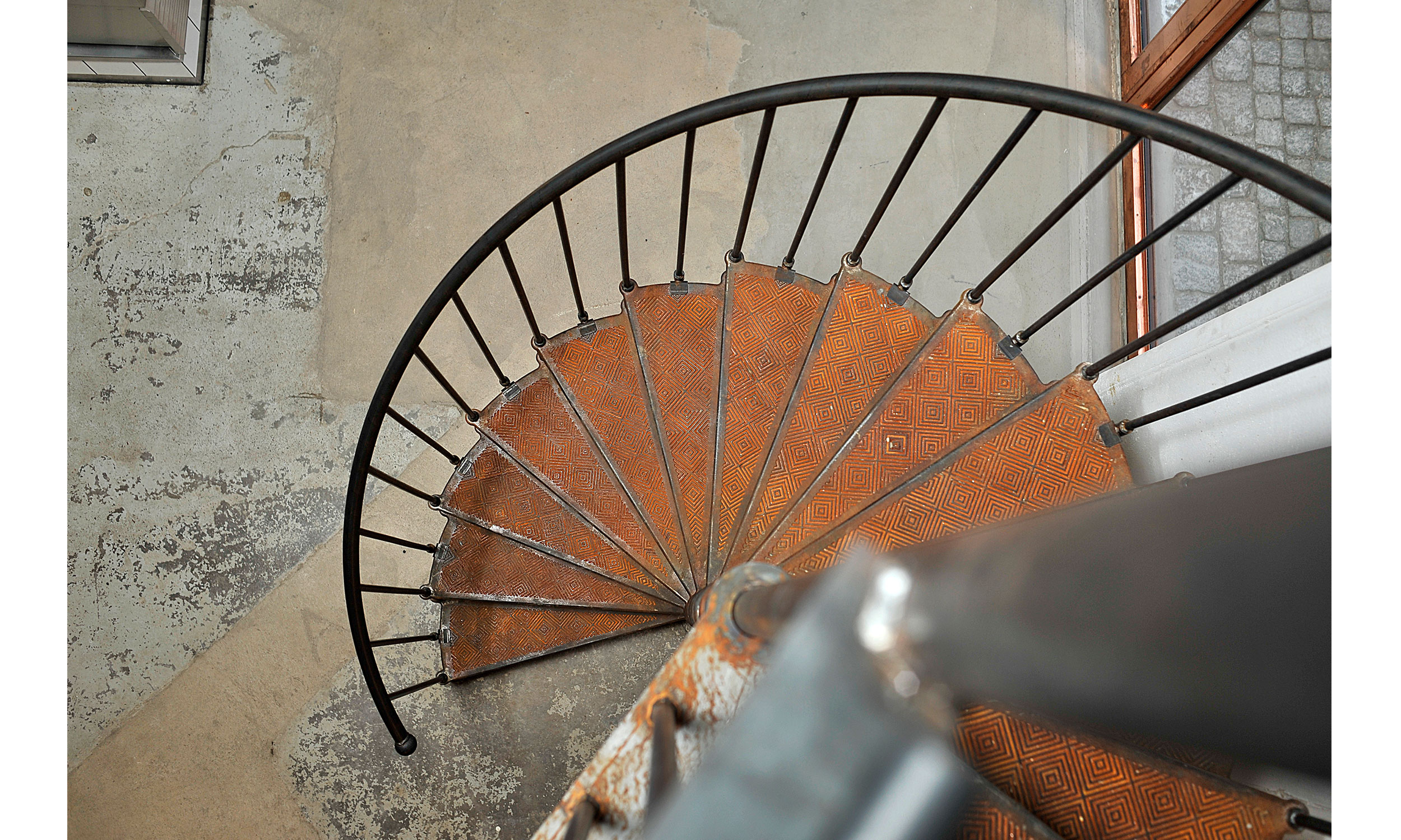 main_office_olssons_vin_dsc0948_stairs_above